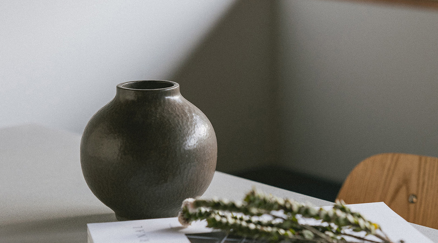 母の日に贈るおすすめの花器特集｜2025年 | 信楽焼 明山