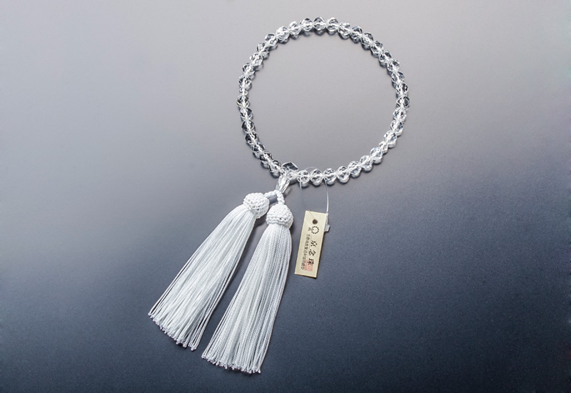 女性用数珠] 本水晶 切子 正絹頭付房【桐箱入・片手略式】| 仏壇・仏具