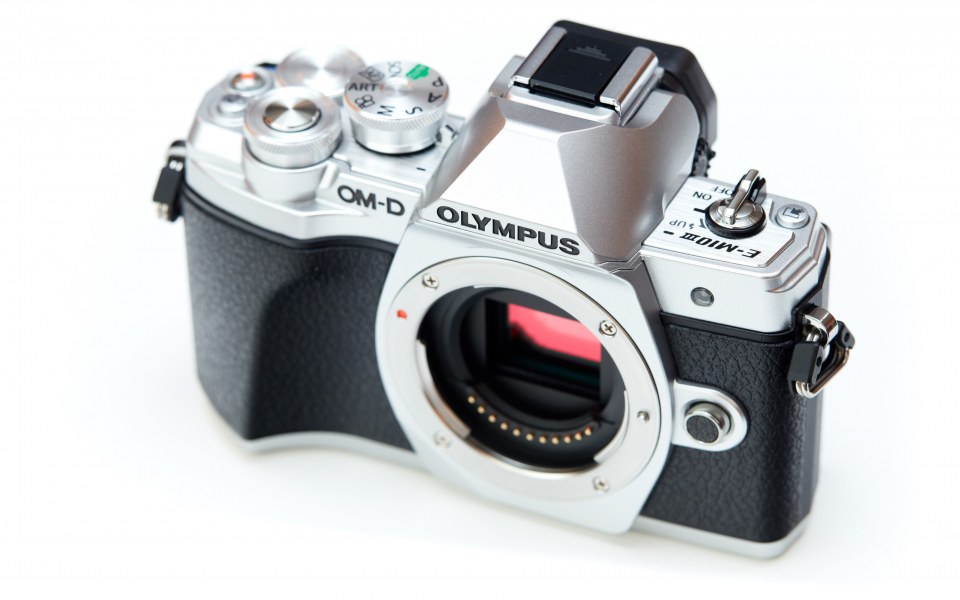 おすすめのメモリーカード： オリンパス OM-D E-M10 Mark III