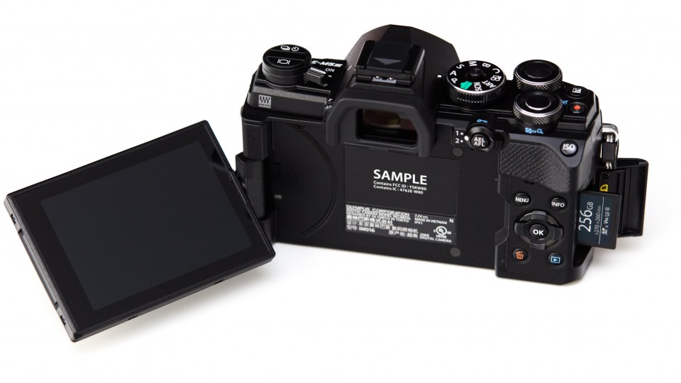 おすすめのメモリーカード： オリンパス OM-D E-M5 Mark III