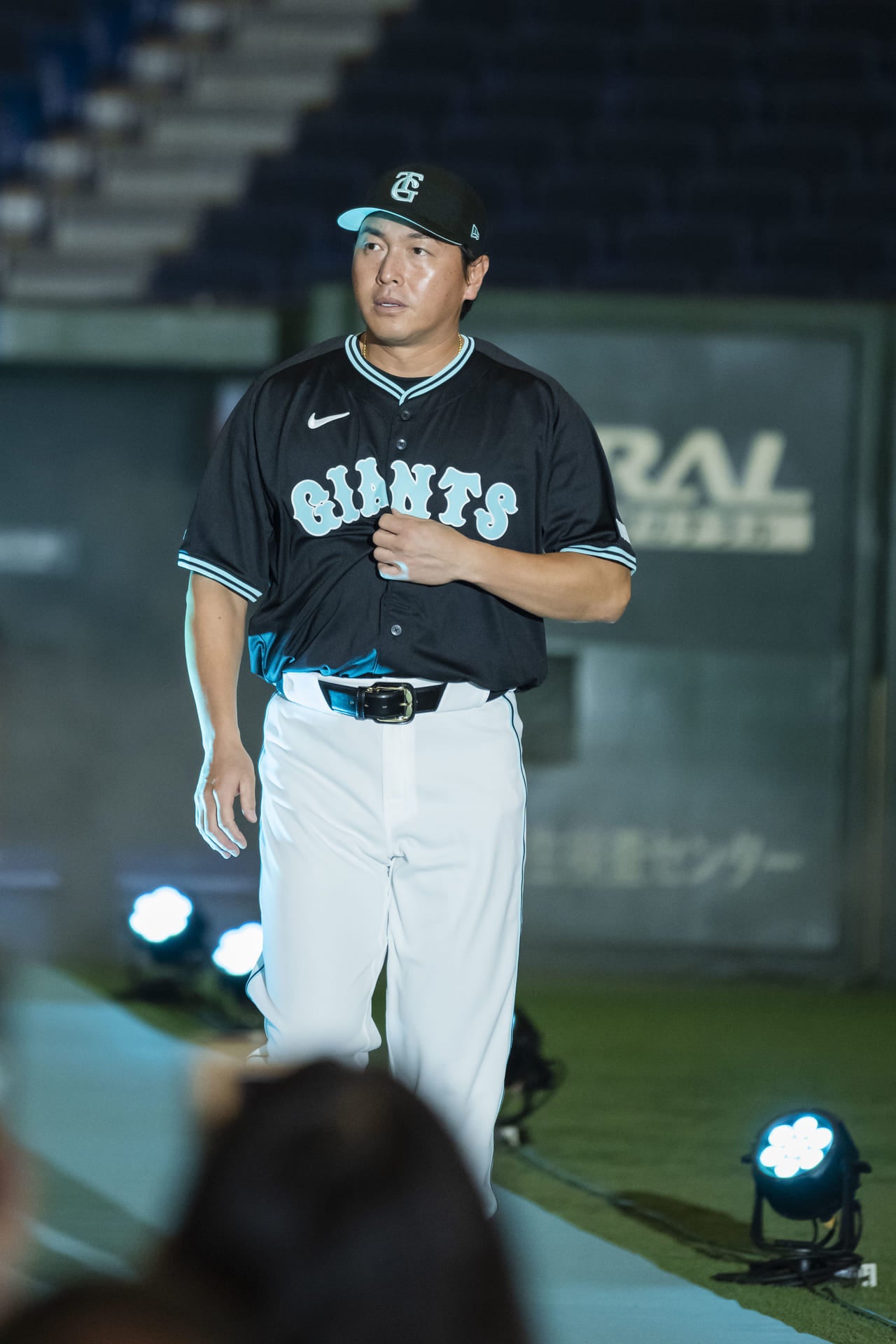 岡本和真選手に直撃！「読売ジャイアンツ」と「ティファニー」のコラボ