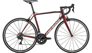 メリダ -MERIDA- | ラインナップ | ロードバイク | SCULTURA DISC 200