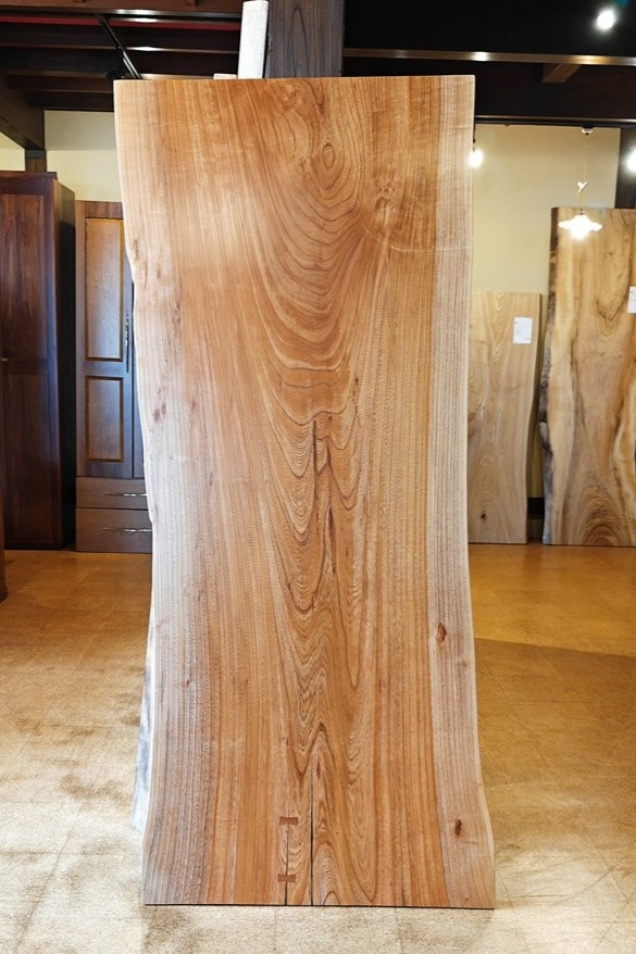 神奈川県 海老名店展示 一枚板 欅(けやき・ケヤキ)材 テーブル用天板