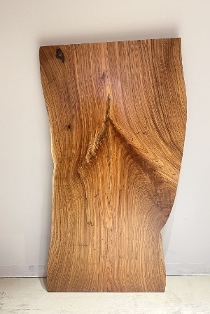 天然木 東京 新宿 東五軒町展示 モンキーポット材 一枚板 テーブル用天