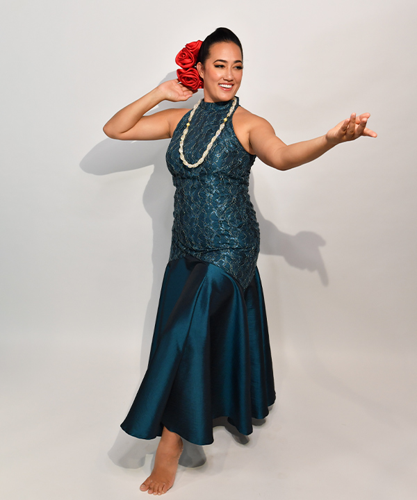 マウナロア【Maunaloa】|フラダンス衣装の専門店|シルキーローズ