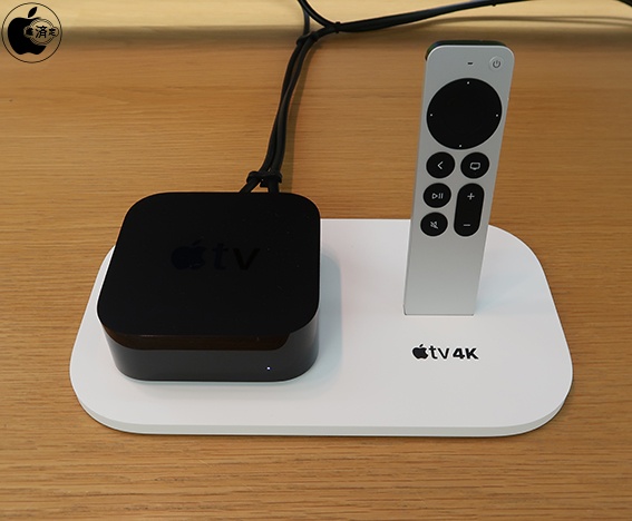 AppleのApple TV 4K (2nd generation)のSiri Remote (2nd generation
