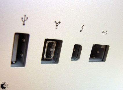 iMac (Mid 2011)のターゲットディスプレイモードは、Thunderbolt搭載