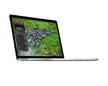 Apple、2880 x 1800解像度を持つ15.4インチのRetinaディスプレイを搭載