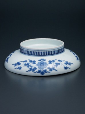 鍋島色絵花筏文七寸皿 | 商品詳細 東洋古陶磁の前坂晴天堂