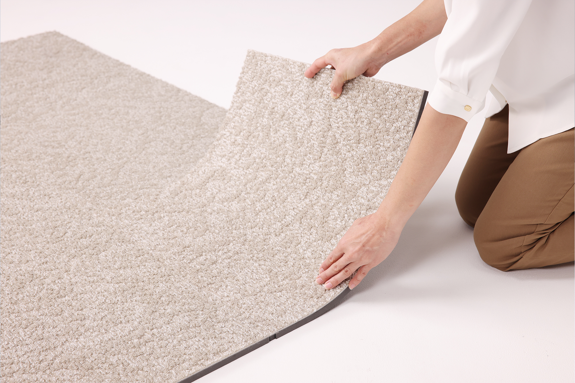 ころやわマットセンサー - 株式会社Magic Shields｜高齢者の転倒骨折