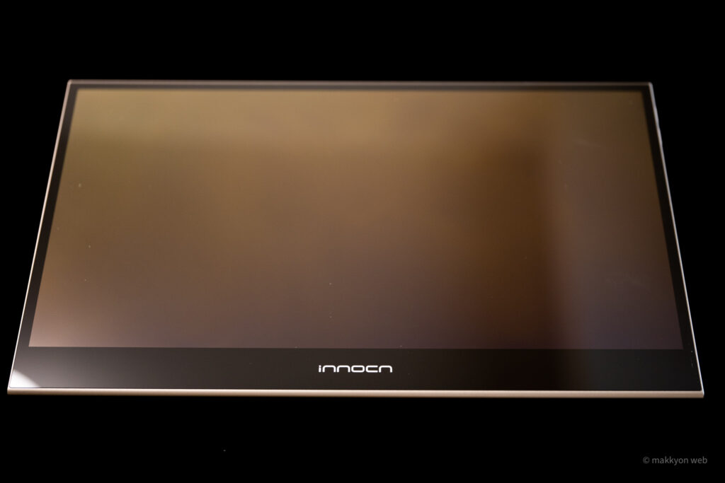 有機ELのモバイルディスプレイってどうなの？？INNOCNの15.6インチOLED