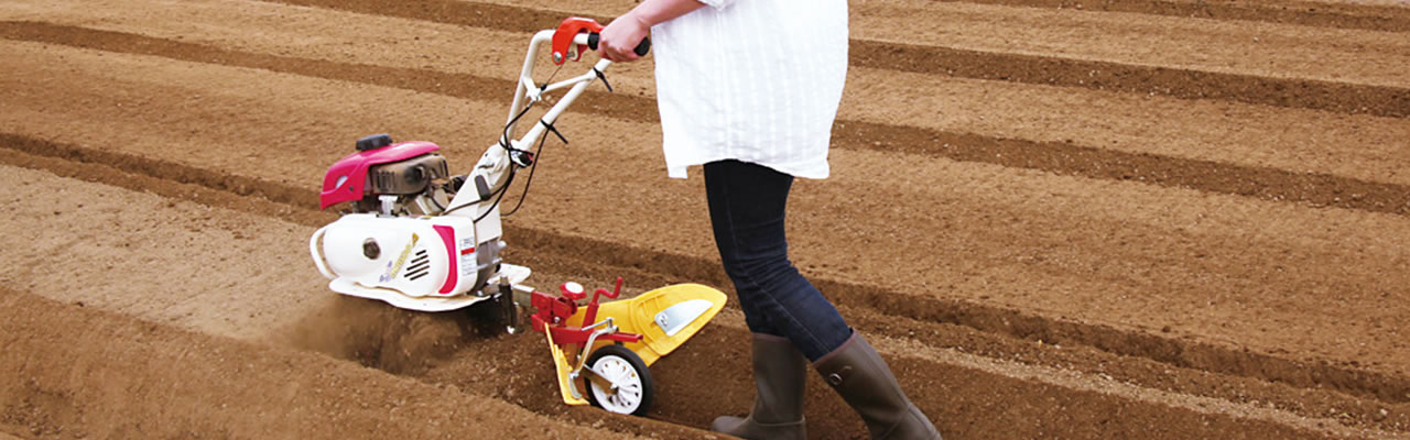 培土作業（うね立て）｜オプション作業機械｜手作り菜園｜三菱