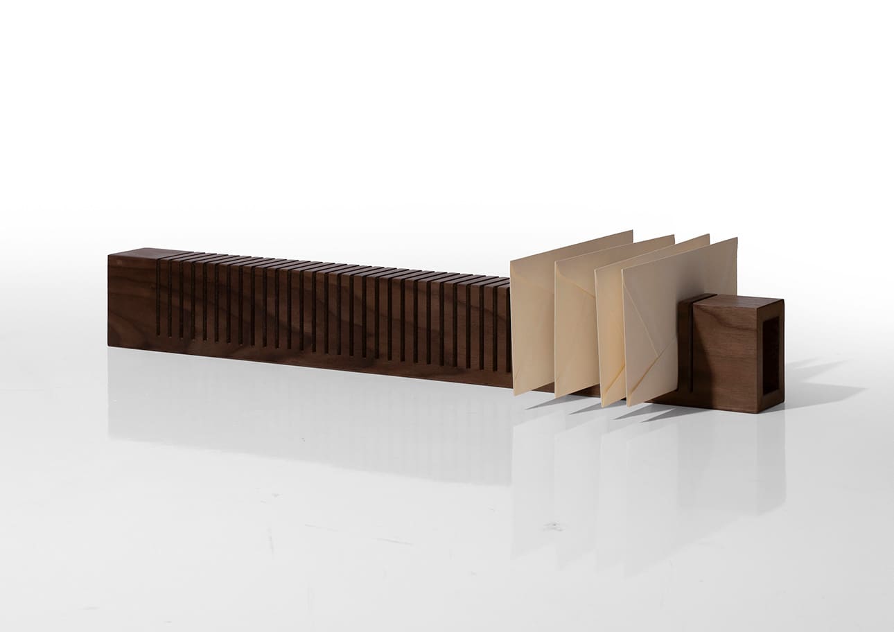 レタースタンド ロング ブラウン M-LS-01｜Desktop Organizer