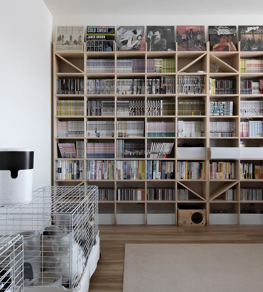 壁一面のA5判本棚 奥行180mm 縦10コマ×横5コマ|本棚の通販はマルゲリータ