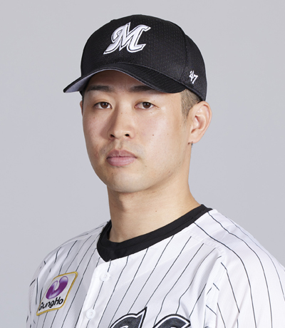 16 種市 篤暉 選手名鑑2024 - 千葉ロッテマリーンズ