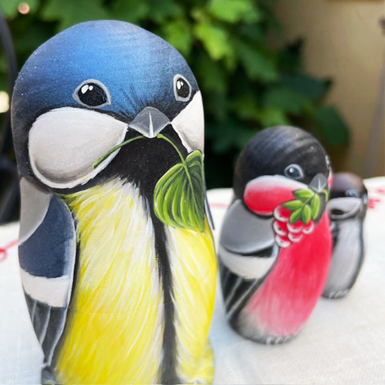 ロシア雑貨店マリンカ / オレーシャ・スクリディナ作 鳥マトリョーシカ