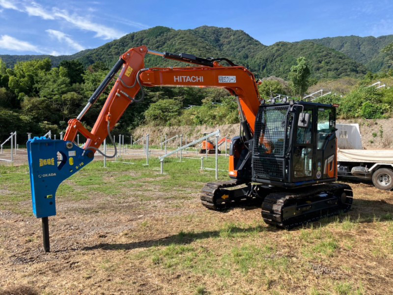 日立油圧ショベル 「ZX75US-7」 新車納車させていただきました