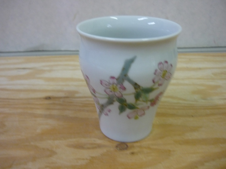 平野 由佳 Yoshika Hirano | 九谷焼のマルサン宮本本店 金沢、石川の