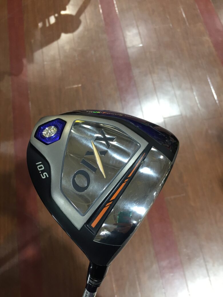 ゼクシオ10ドライバーを試打してみたので感想と評価【芯喰い体験