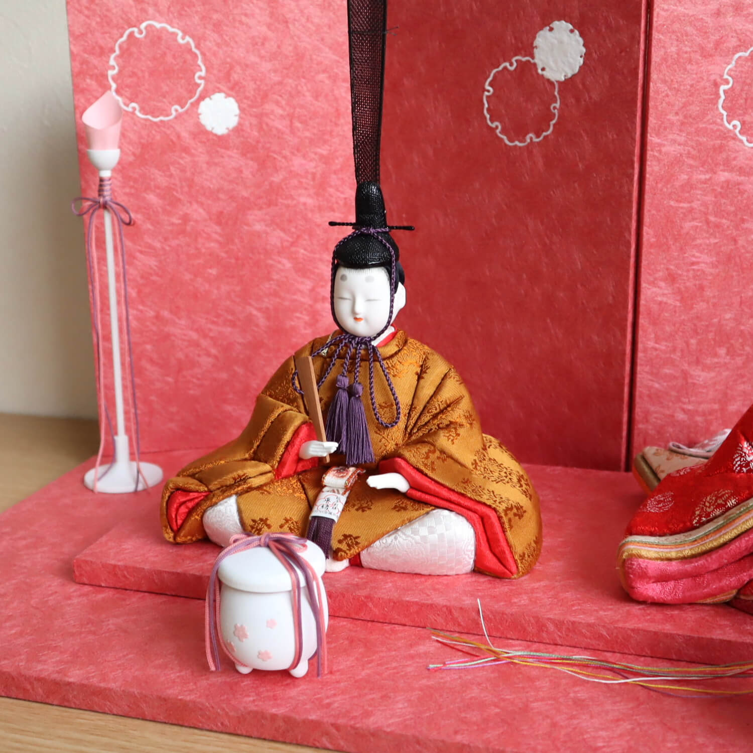 雛人形 最新作伝統的工芸品 柿沼東光作 伝産・吉祥雛 黄櫨染 雪輪牡丹