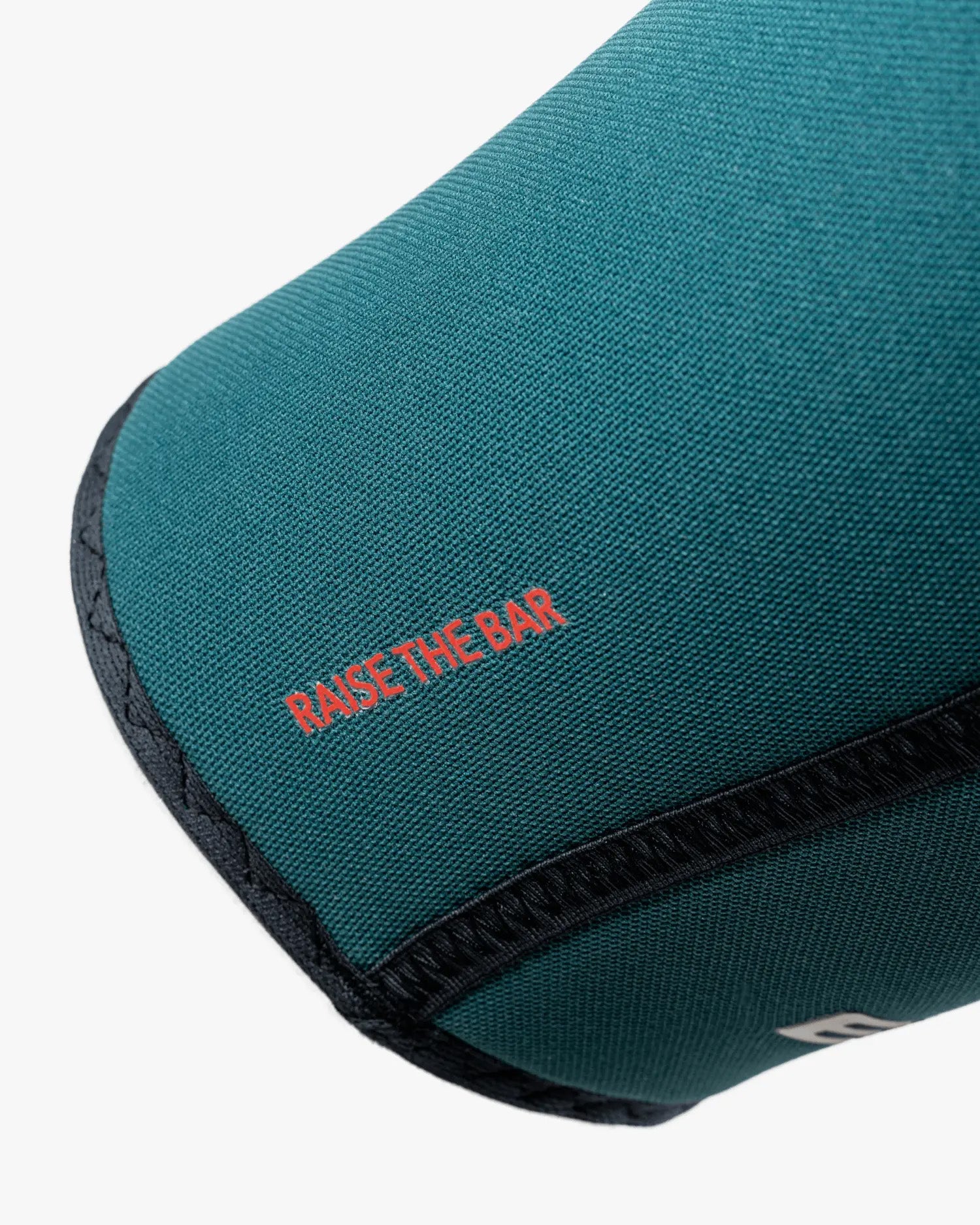 ELEIKO PL ニースリーブ IPF公認品 — MBC POWER SHOP