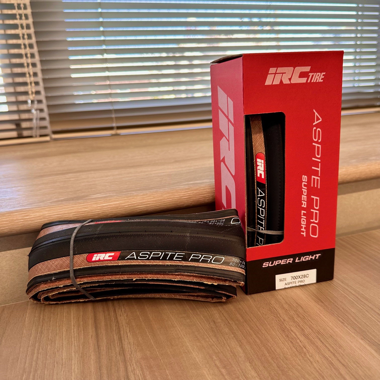 ロードバイクのタイヤを変えてみました！ iRC「ASPITE PRO S-LIGHT