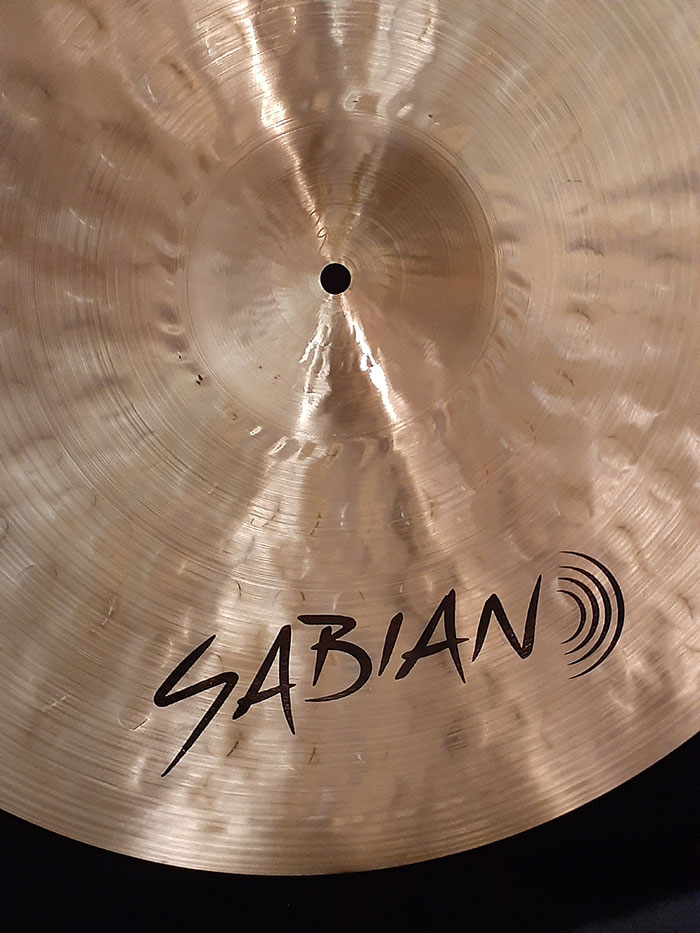 選定買付シンバル】Artisan 20