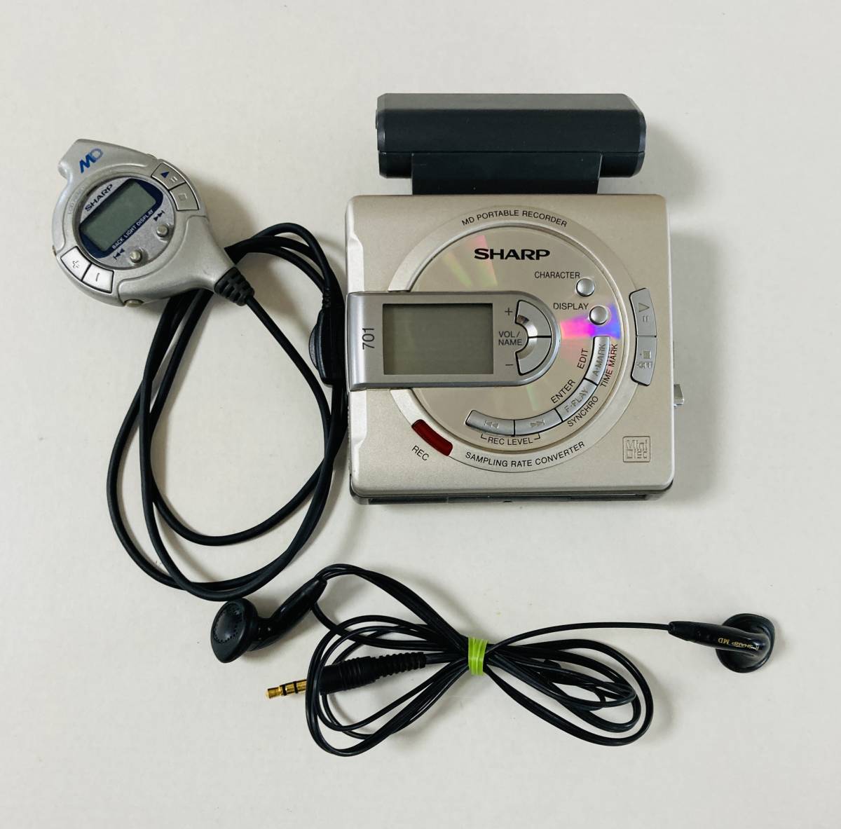 Sharp MD-MS701 / MD-MS702 [MiniDisc Wiki]