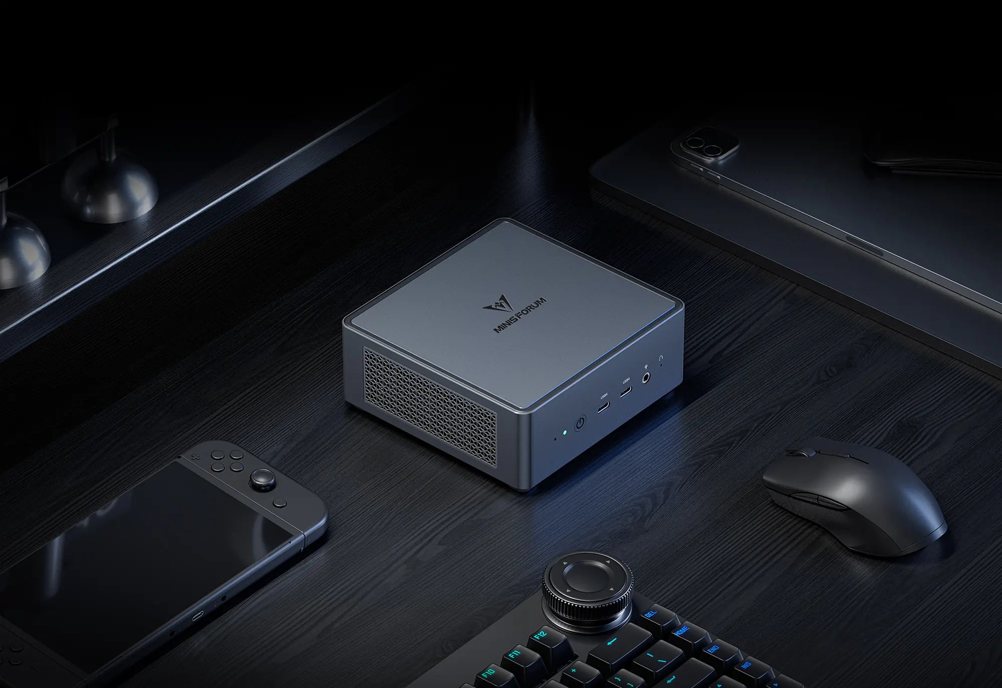 Minisforum UM790 Pro 7940HS Mini PC