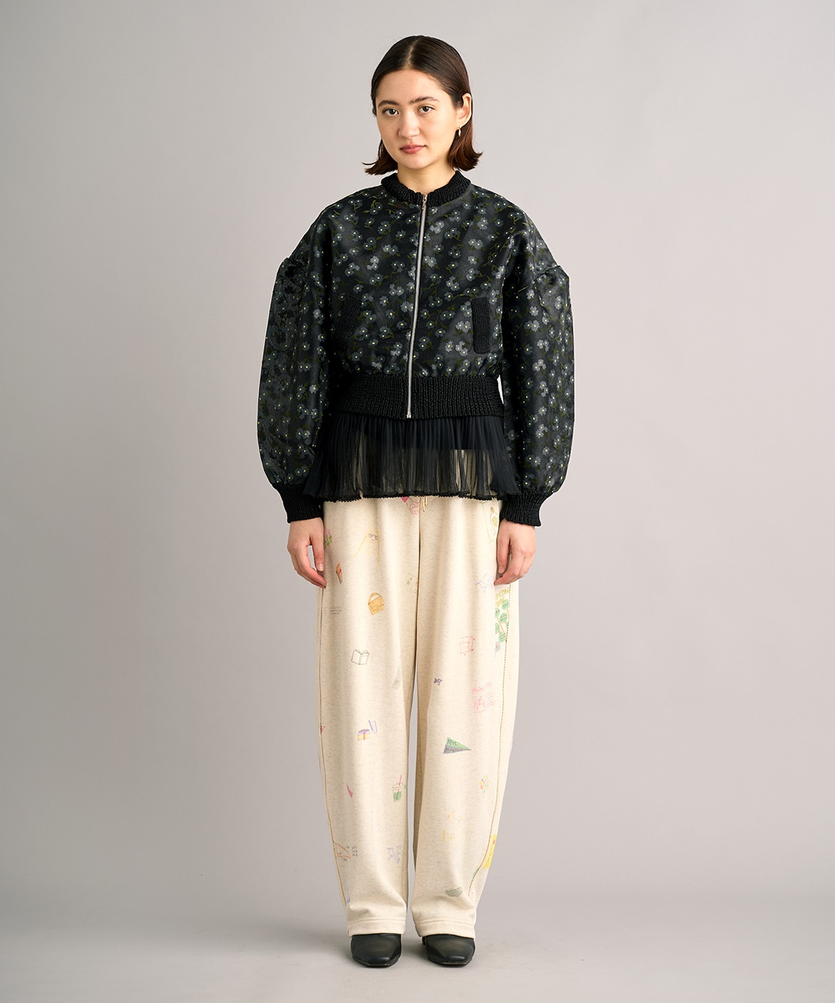 フラワーフロッキープリントジップジャケット | MUVEIL Online Shop