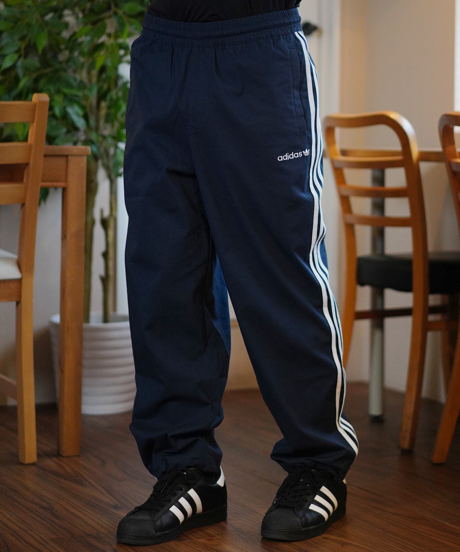 adidas skateboarding アディダス スケートボーディング ロングパンツ