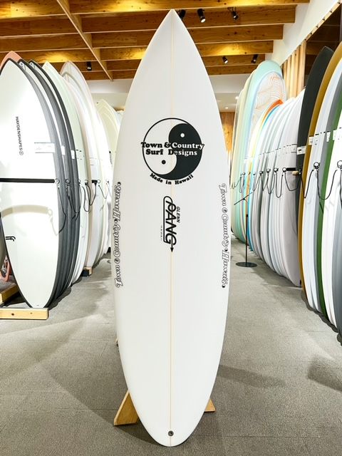 TOWN＆COUNTRY/タウン＆カントリー2023】1971年創立ハワイ老舗