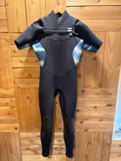 シーガルの商品リスト | ムラサキスポーツの中古バリューウェットスーツ