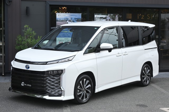 M'z SPEED 新車カスタムコンプリートカー | TOYOTA VOXY GRACE LINE