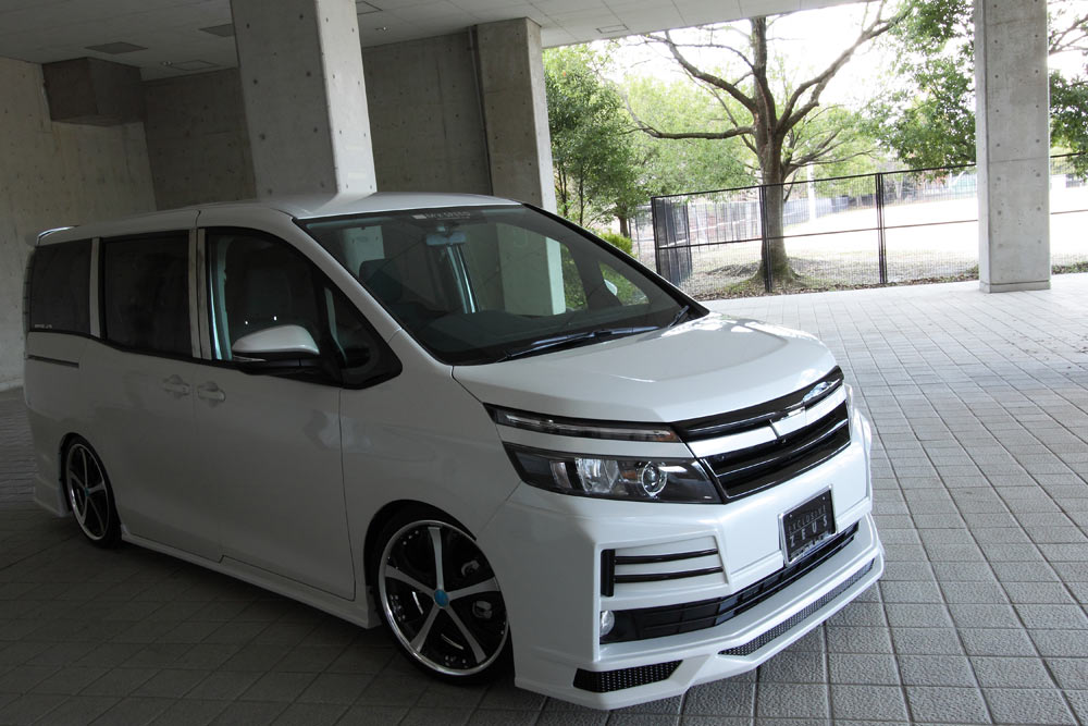 M'z SPEED | BodyKit | ヴォクシー | VOXY (ZRR80G/ZWR80G)V/X/X C