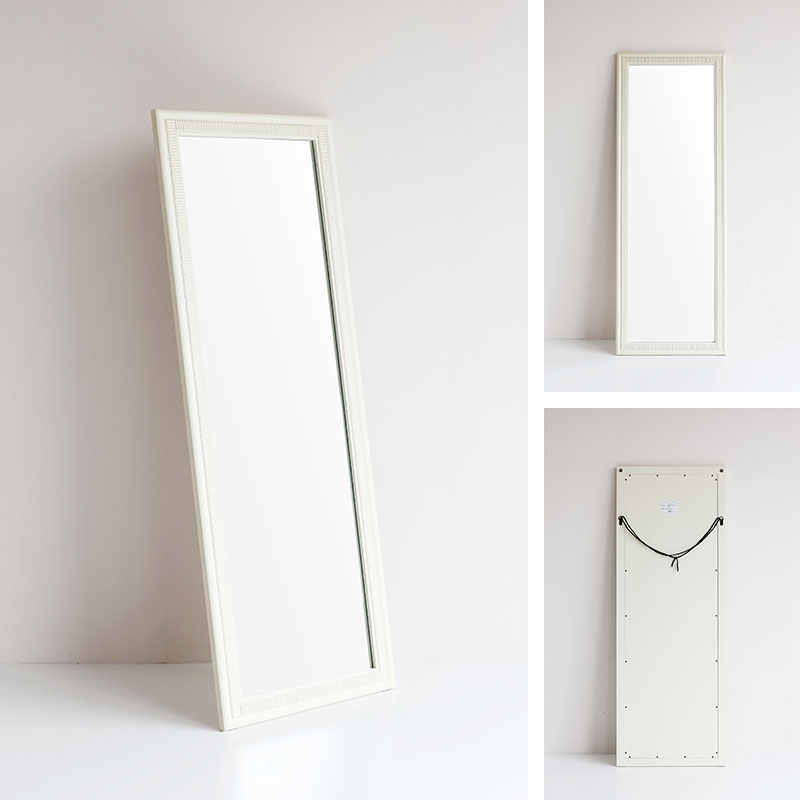 ワイドスタンドミラー 幅62cm ホワイト シャビー加工と細かな装飾で