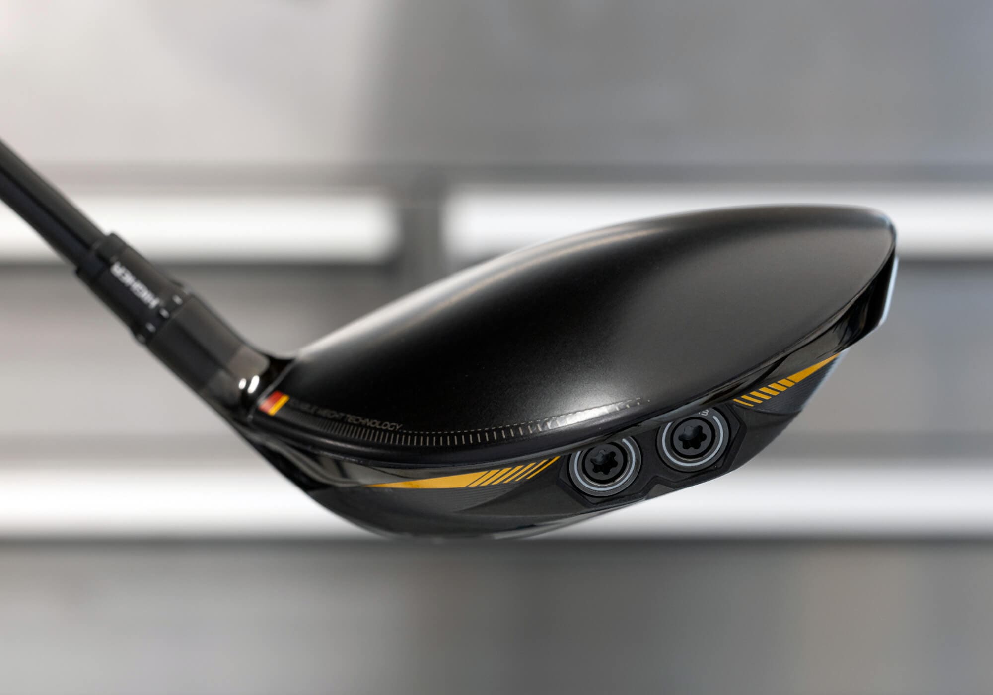 テーラーメイド「r7 QUAD MINI」登場！名器の魂を受け継ぐ最新ミニ