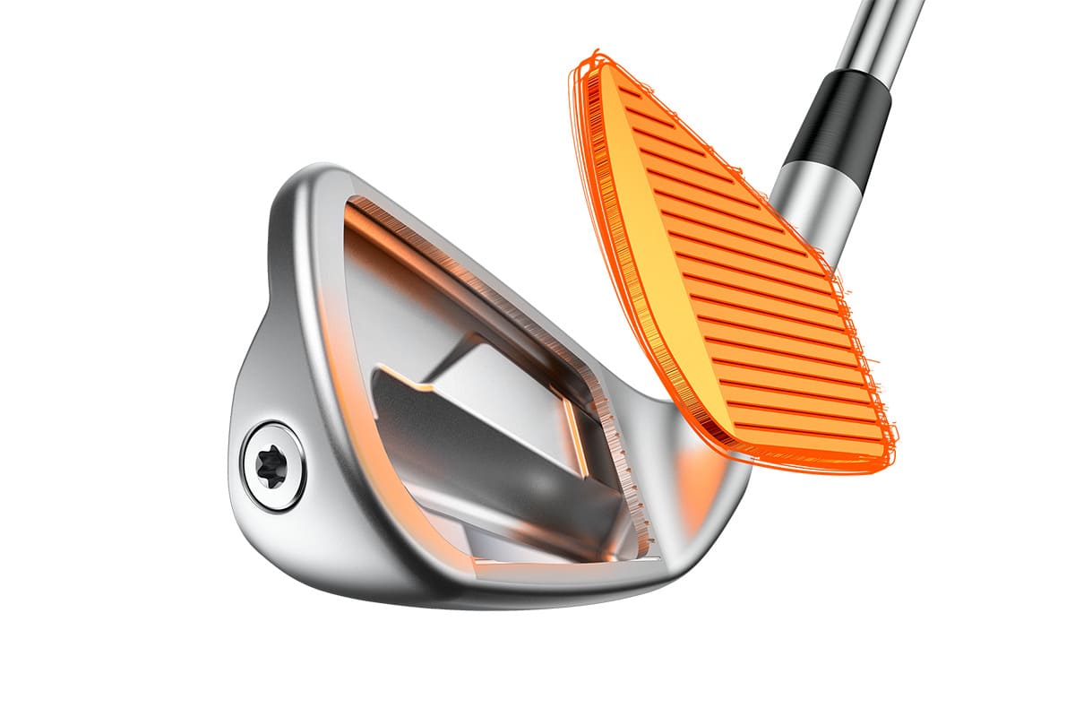 ピン「i525」アイアンは、さらなる初速（さらなるたわみ）を実現する