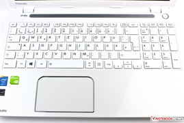 Review Toshiba Satellite L50-A-10Q Notebook - NotebookCheck.net