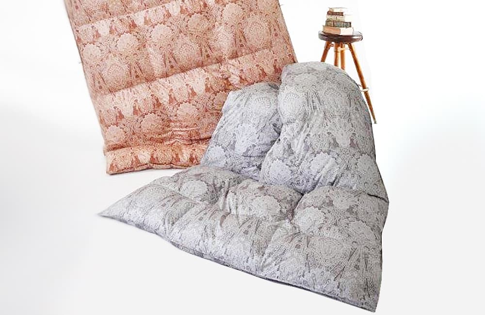 マザーグース95％440dp以上と140単糸超長綿を使った暖か軽量羽毛布団