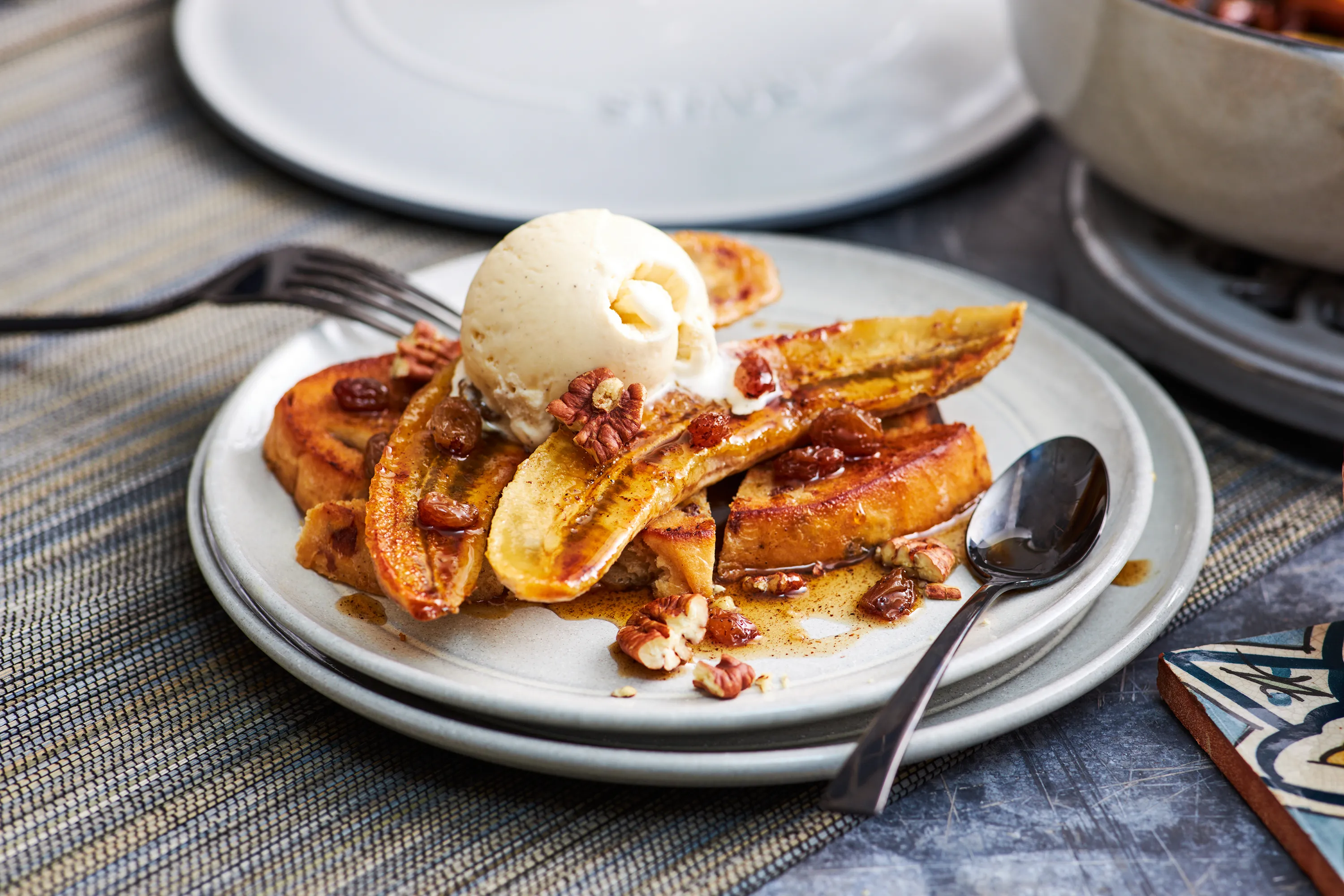 STAUB | ストウブ からのSTAUB ニュー ホワイトトリュフ (カンパーニュ