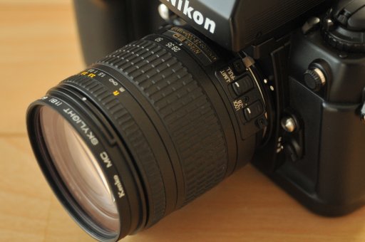 AF Zoom Nikkor ED 28-200mm F3.5-5.6G IF