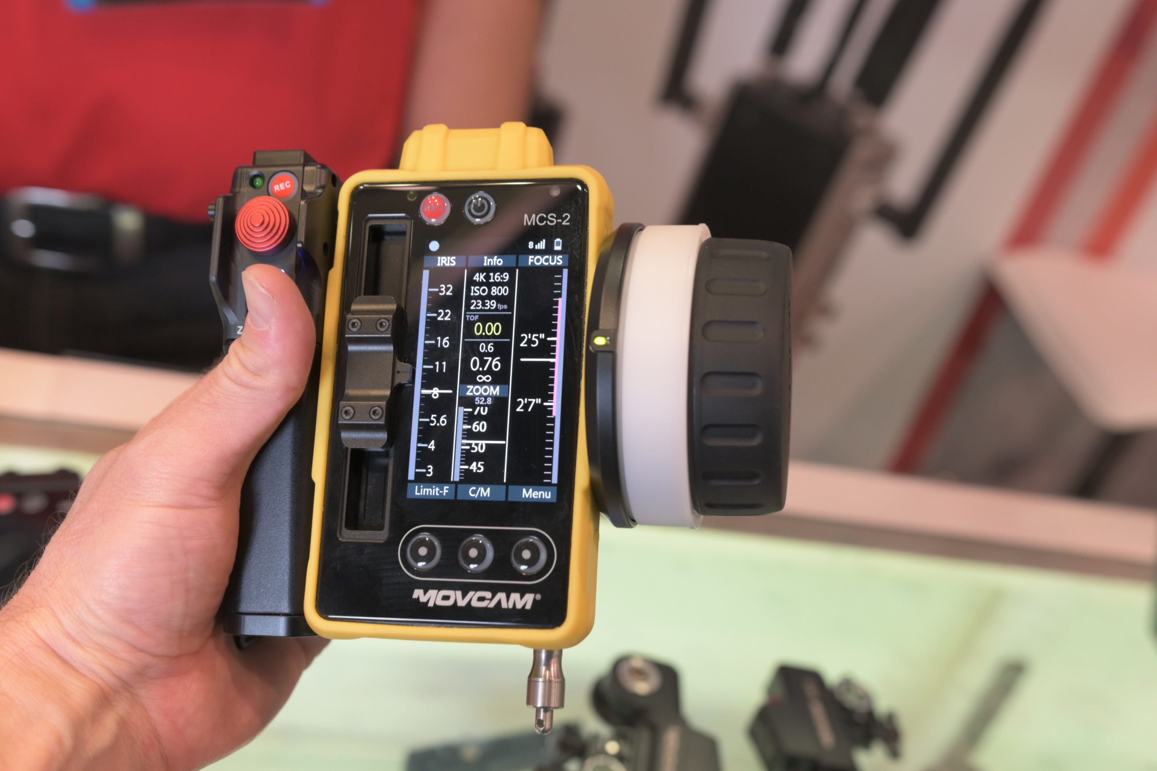 Movcam MCS-2 FIZ controller first look - Newsshooter