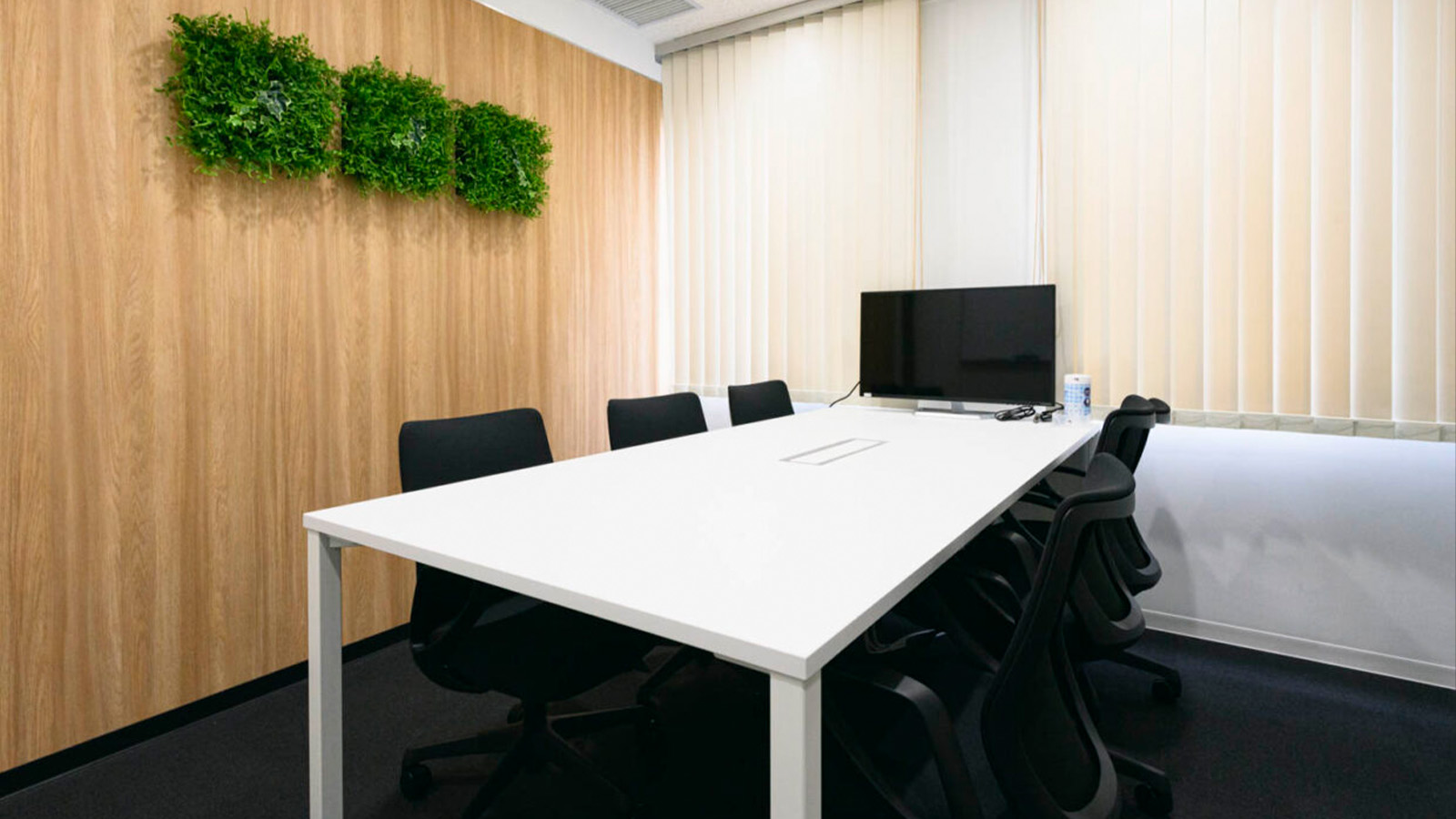 予約制】溜池山王 / ZXY | 関東 | Store information | NewWork