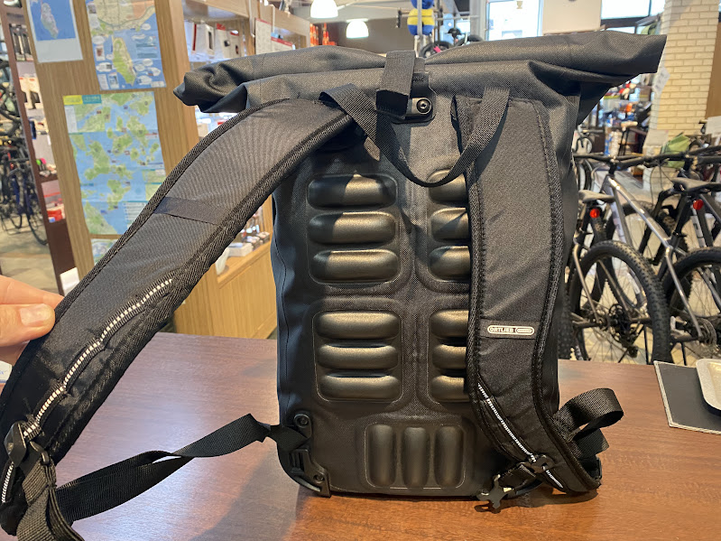 バックパック⇔バイクバックの2in1 オルトリーブ ヴァリオQL2.1で通勤