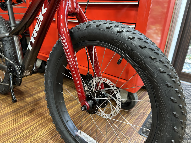 おすすめキッズバイクRoscoe20組立！【限定車】 | 二葉店 | バイシクル