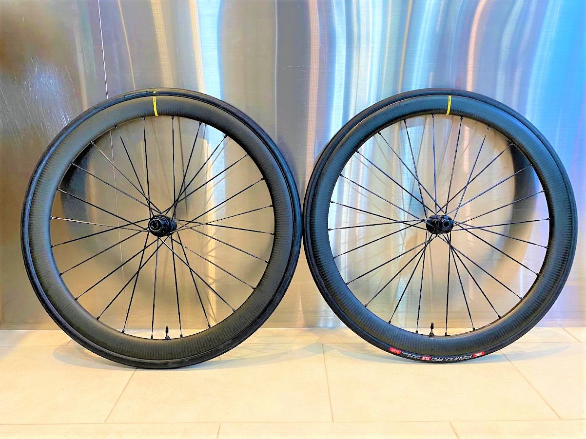 カーボンディープリムホイールお買い得セール！・MAVIC COSMIC SLR45