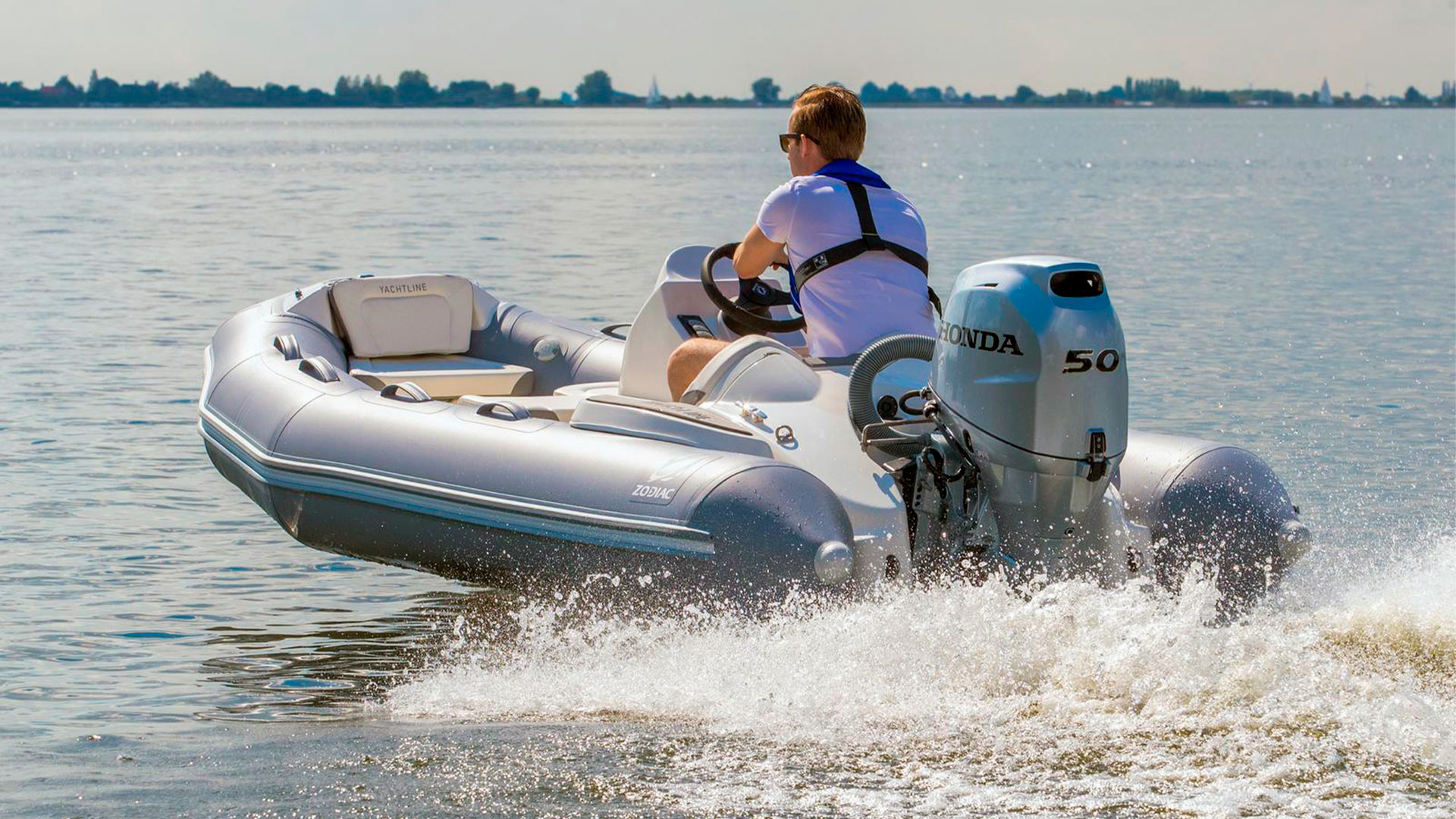 Zodiac Yachtline Deluxe 360 I Barco nuevo I Náutica Palamós