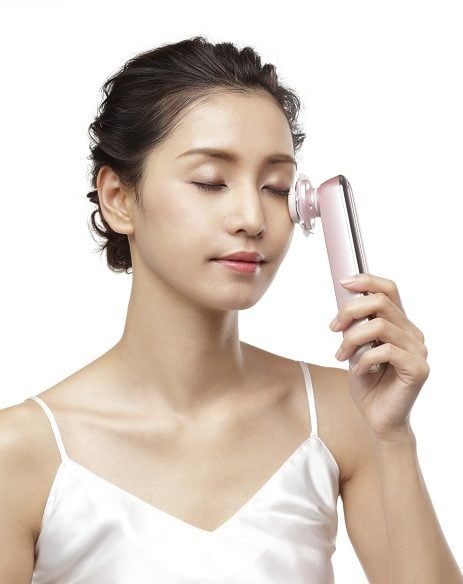 ヤーマンから目元集中トリートメント機能搭載『フォトプラスEX eye pro