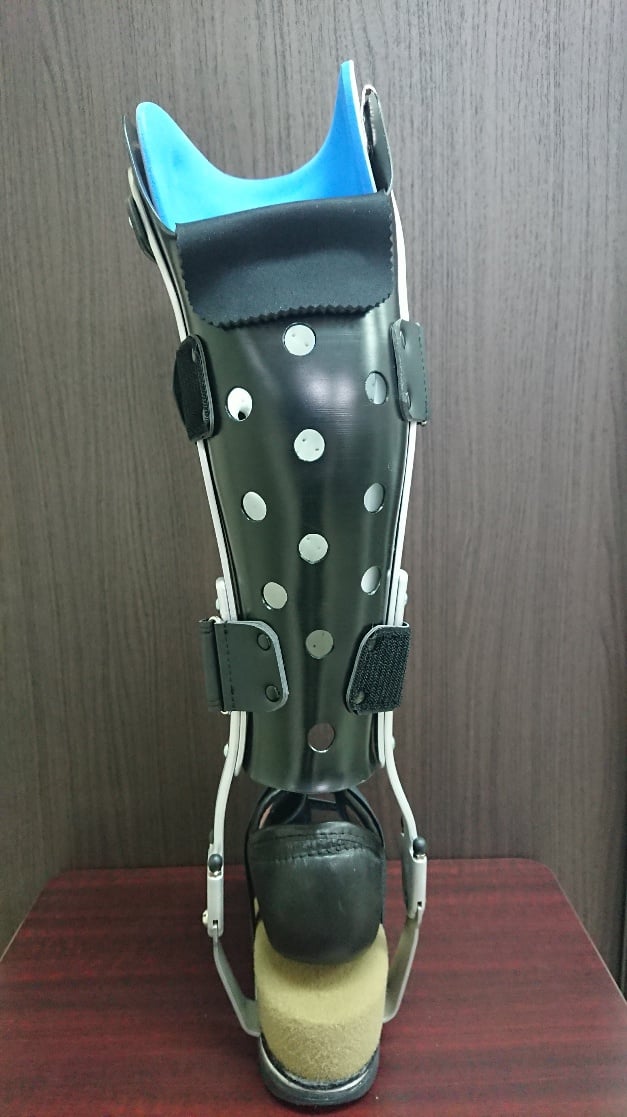 PTB装具Wクレンザックタイプ